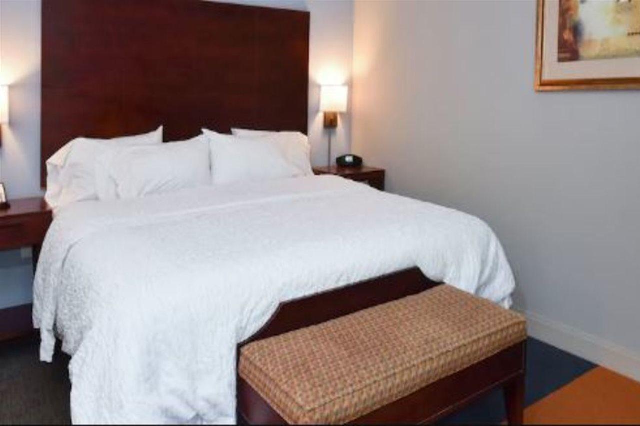 Hampton Inn Alexander City Exterior photo