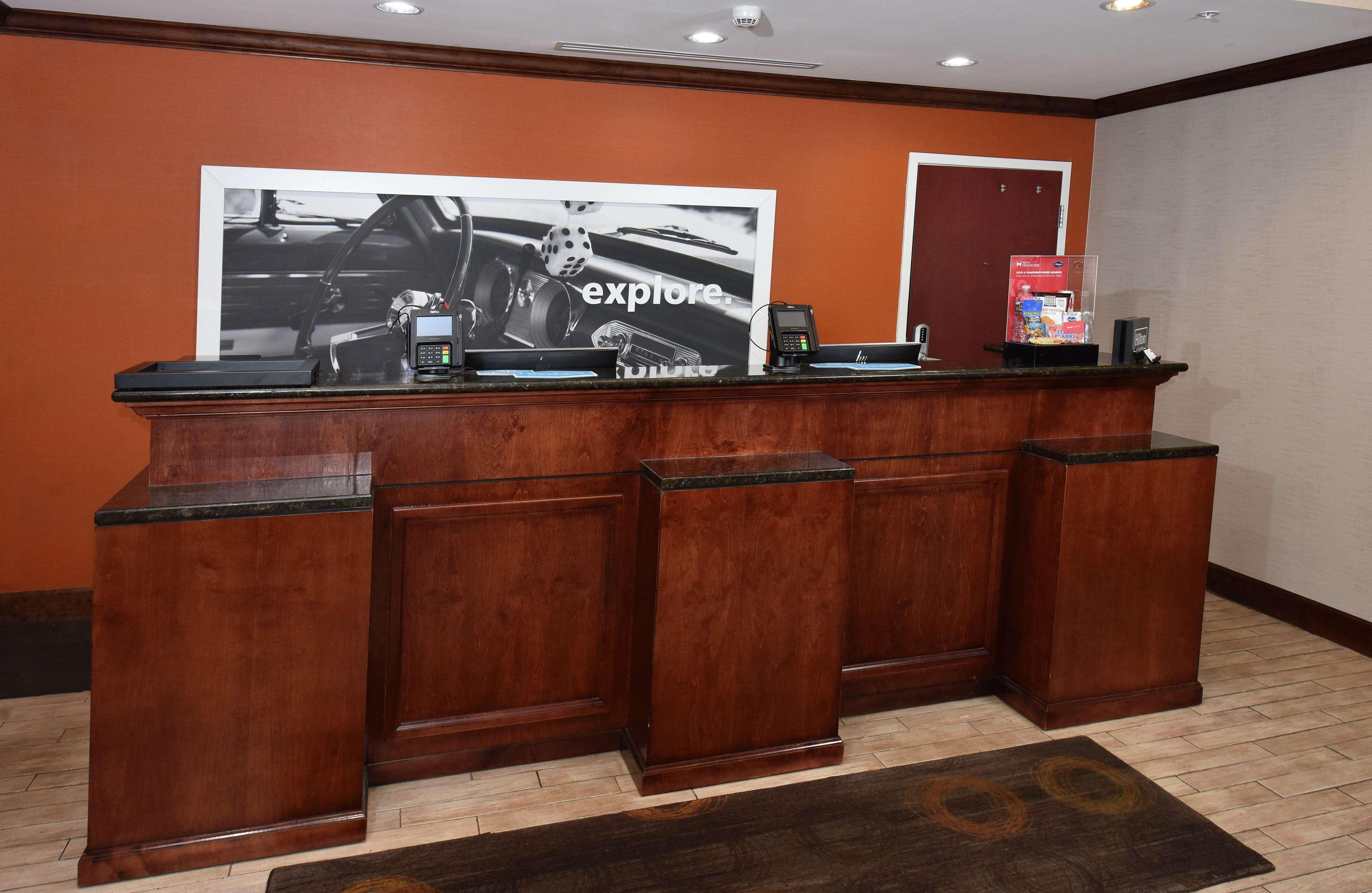 Hampton Inn Alexander City Exterior photo