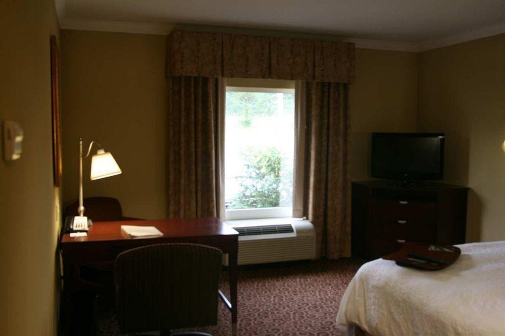 Hampton Inn Alexander City Exterior photo